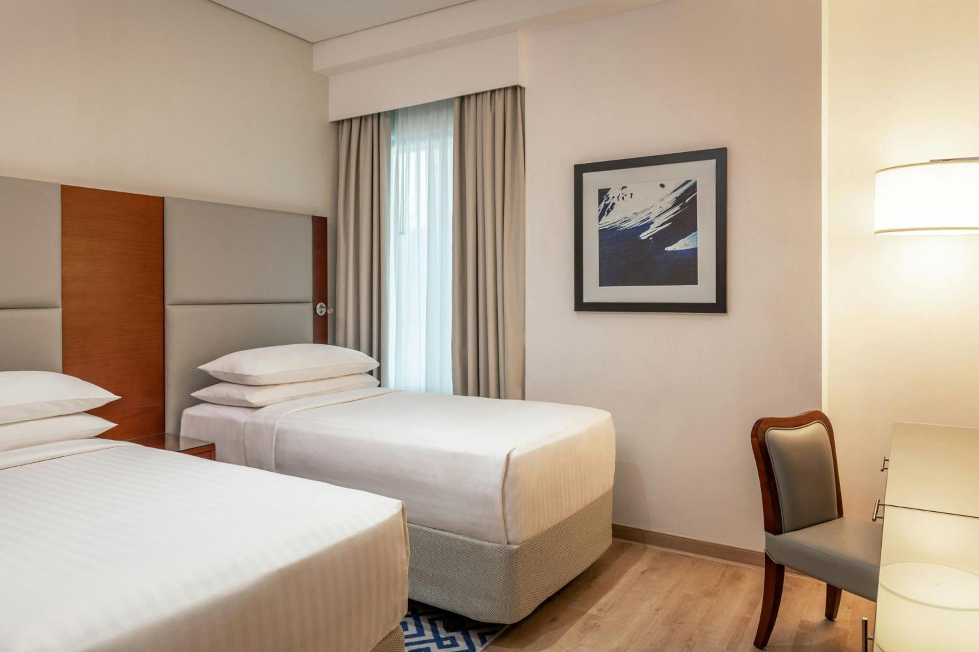 Suite 3 Chambres - Vue Partielle sur Mer
