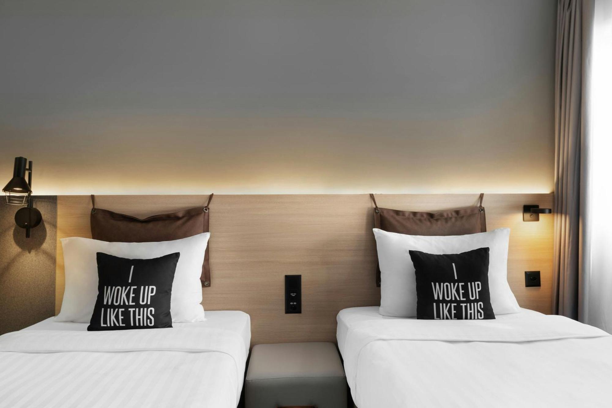 Moxy Sleeper Twin Room
