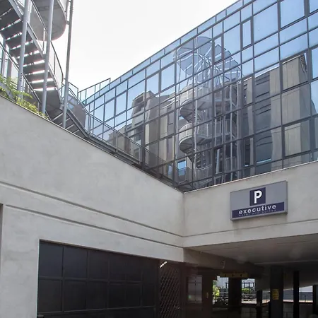 Best Western Plus Executive Hotel&Suites-3
